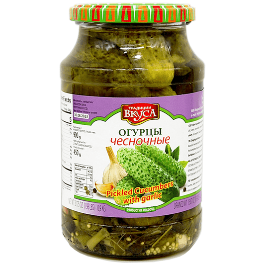 TRADICII VKUSA CUCUMBERS w/garlic (preserved) 900g